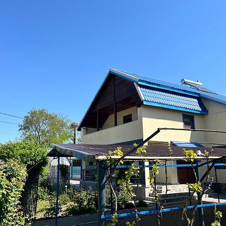 Casa Marcone Guest House Partizanii Exterior photo